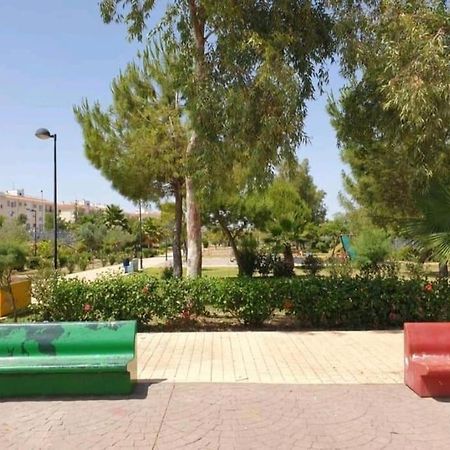 Alojamiento Con Piscina Y Parking En Sevilla La Algaba Exterior foto